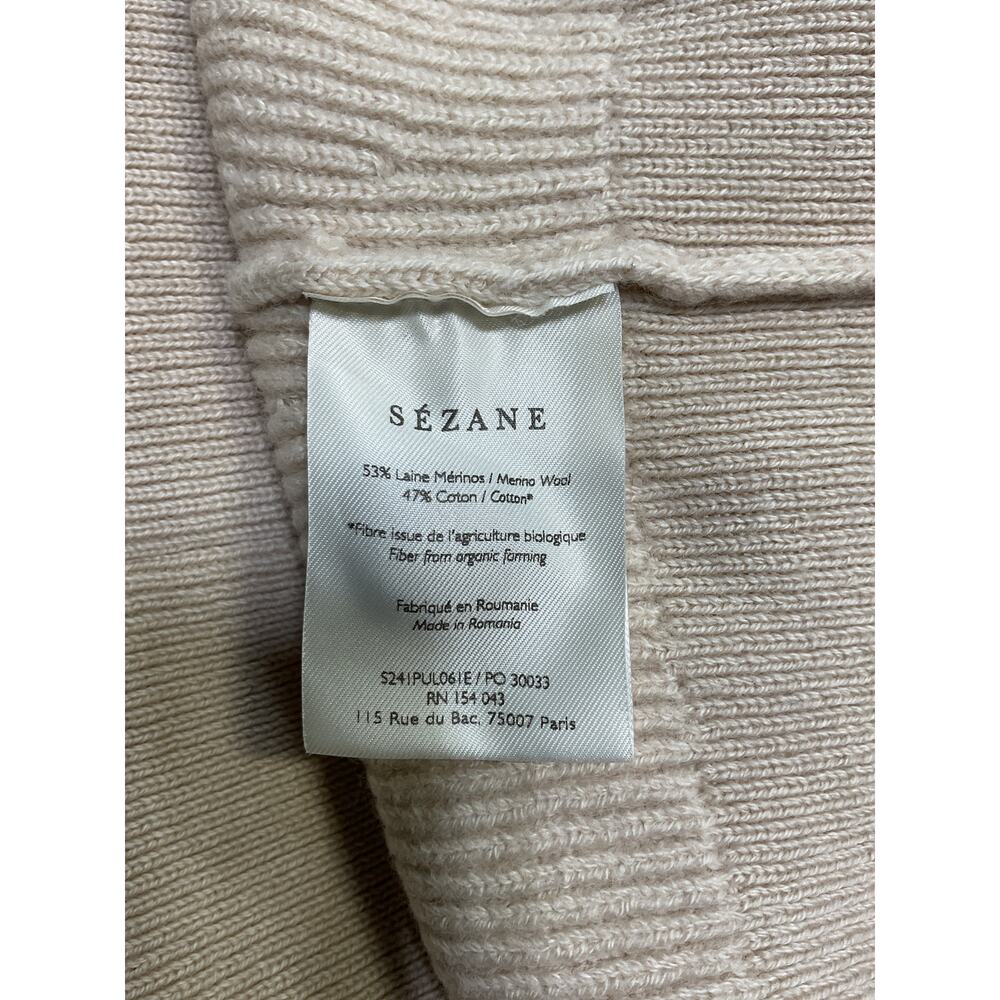 Elegant Cream Sweater with Button Detail - Picture 5 of 5